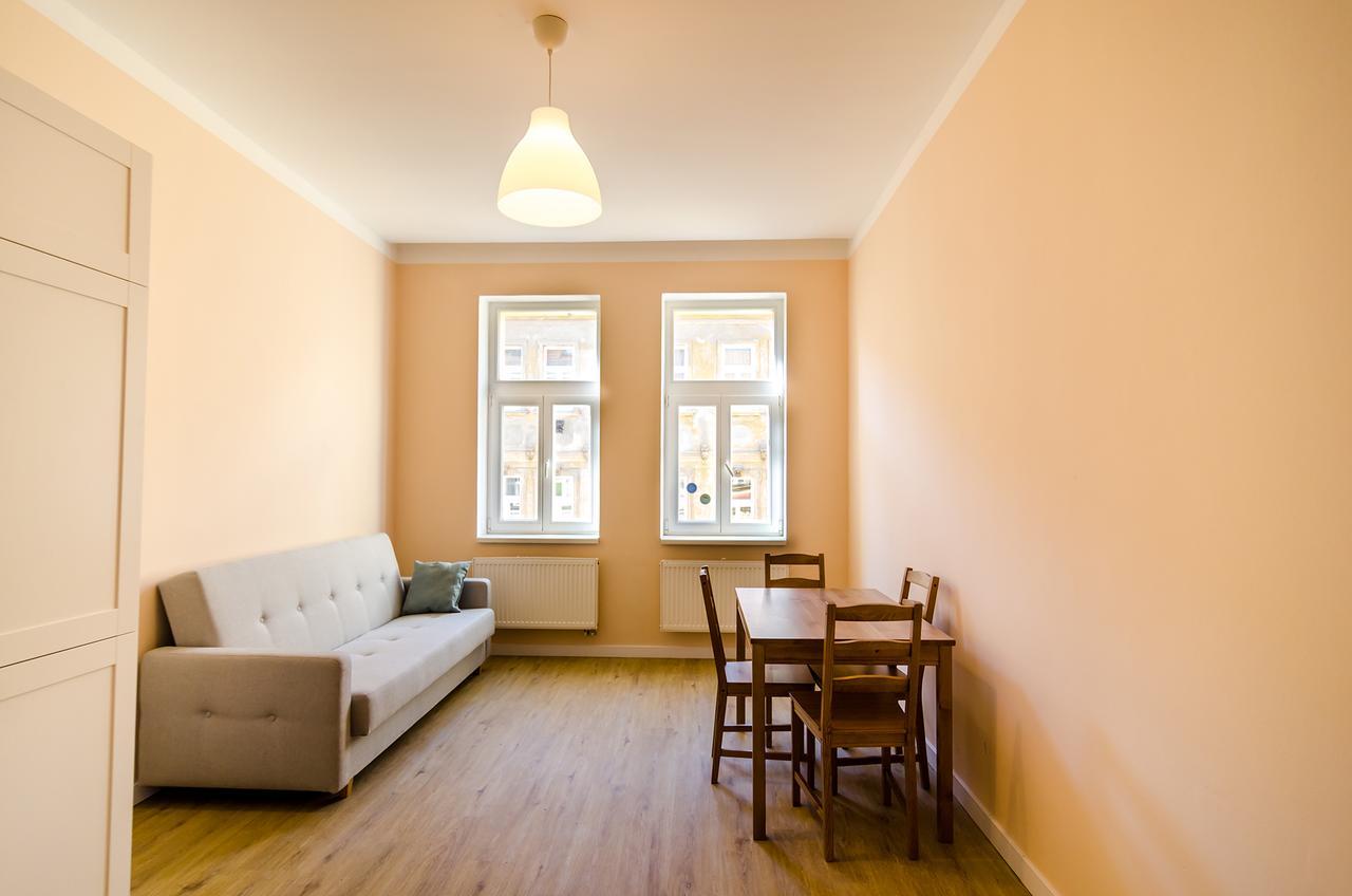 Churchill Apartments Прага Екстер'єр фото
