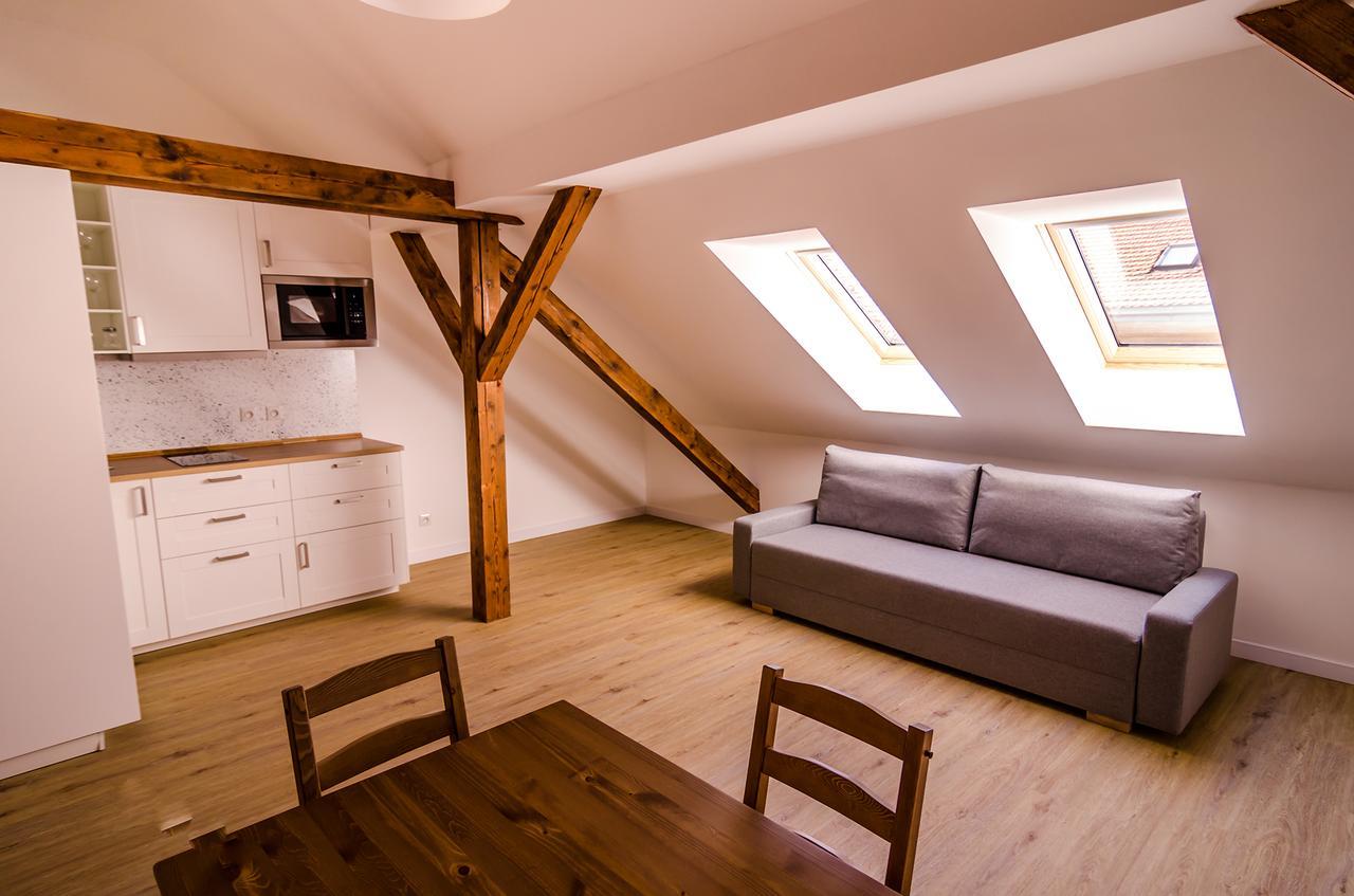 Churchill Apartments Прага Екстер'єр фото